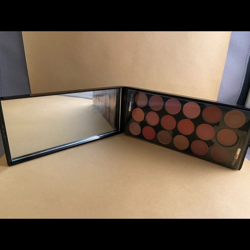 Lip Shines Collection Pink and Reds Never Used